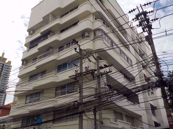 39 Suites