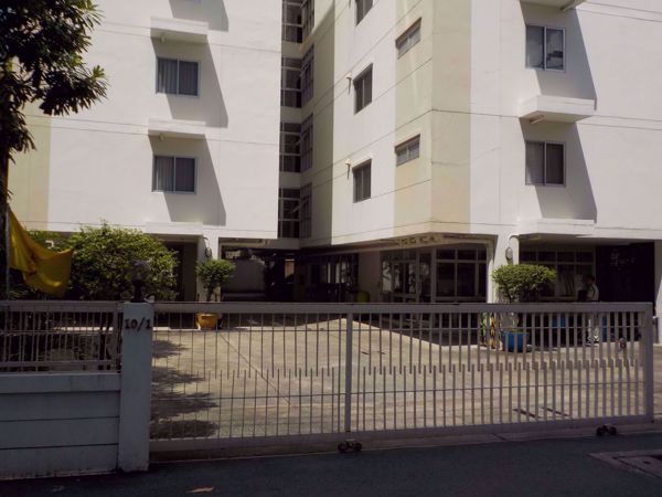 0002848_w_j-visut-place_600.jpeg