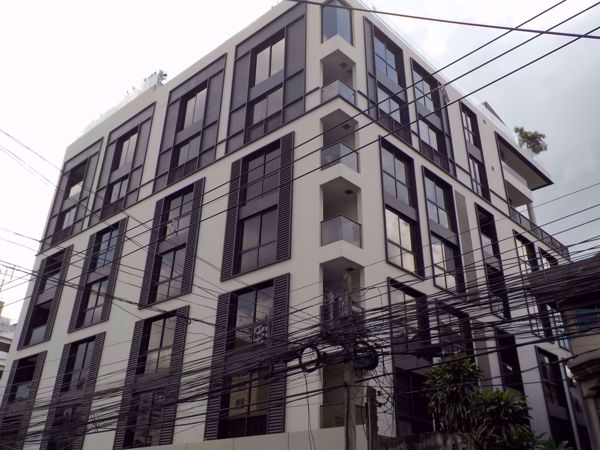 0002872_w_kirthana-residence_600.jpeg