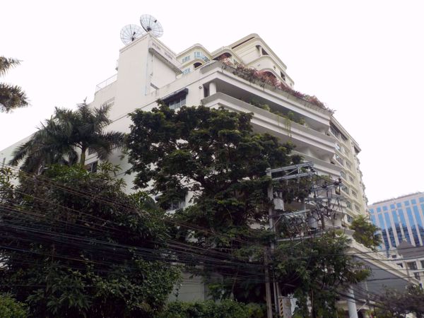 0002935_w_ma-peng-seng-apartment_600.jpeg