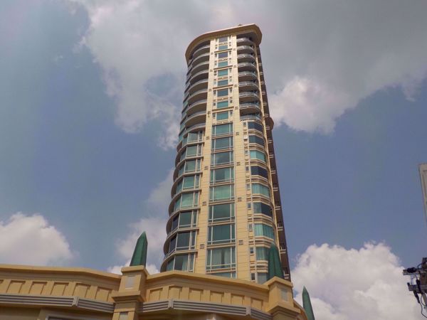 0003628_w_royce-private-residences_600.jpeg