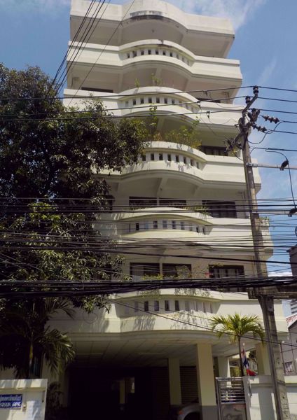 0005236_w_prapasuk-apartment_600.jpeg