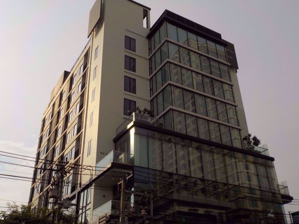 0006822_w_the-residence-on-thonglor_600.jpeg