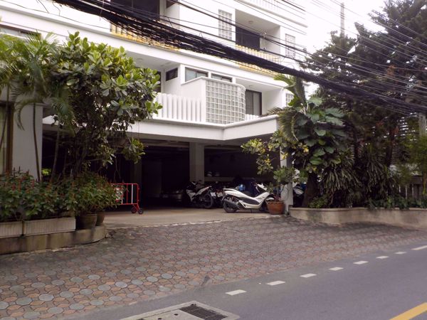 0007077_w_baan-pakapan_600.jpeg