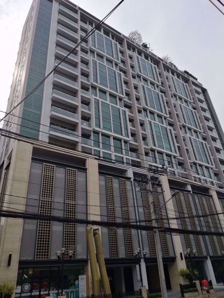 0009739_w_the-room-charoenkrung-30_600.jpeg