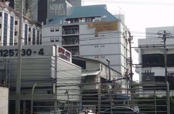 0013665_w_sathorn-ville_600.png