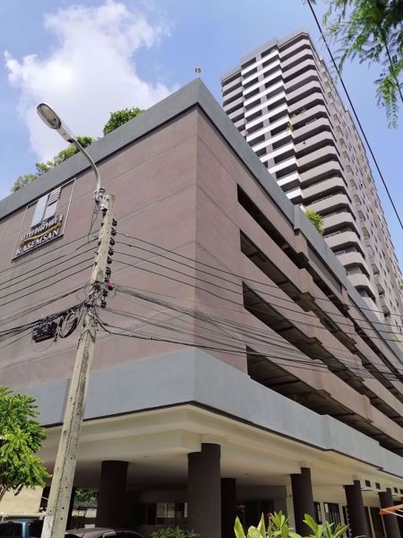 0018006_w_baan-kasemsan-1_600.jpeg