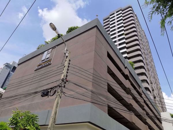 0018007_w_baan-kasemsan-1_600.jpeg