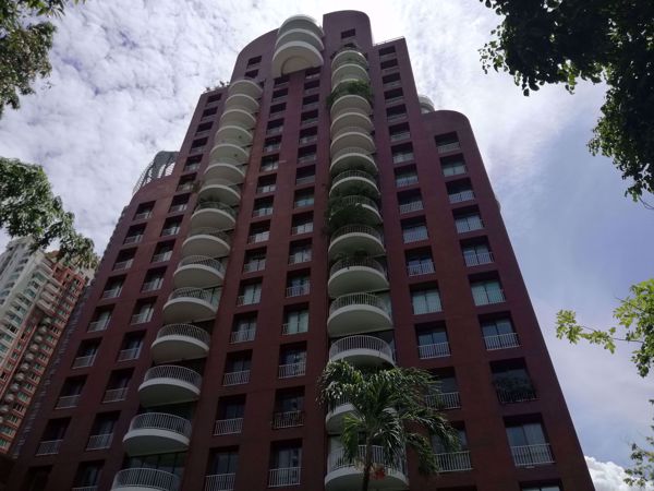 0018084_w_chidlom-place_600.jpeg