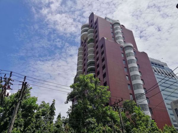 0018086_w_chidlom-place_600.jpeg