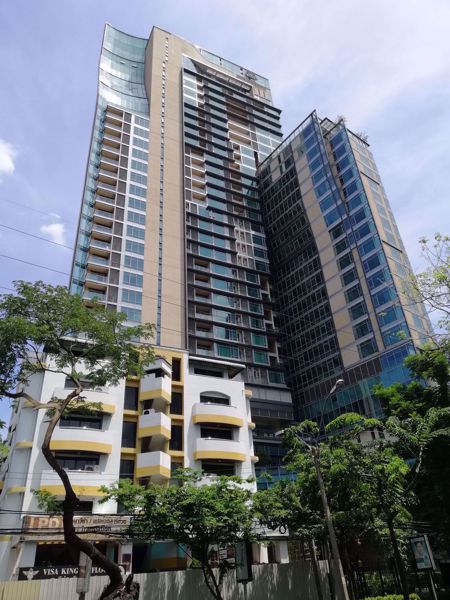 0020440_w_oriental-residence_600.jpeg