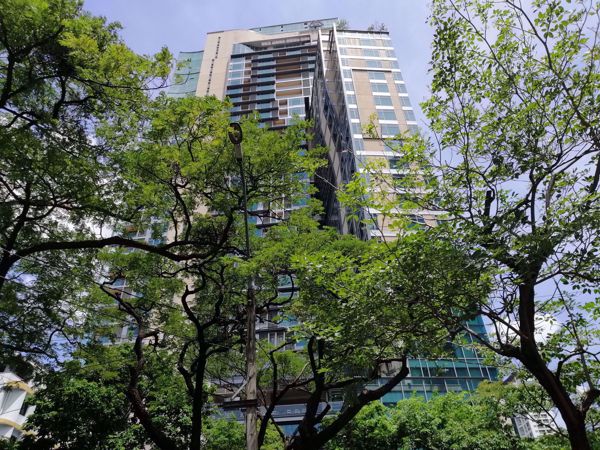0020441_w_oriental-residence_600.jpeg