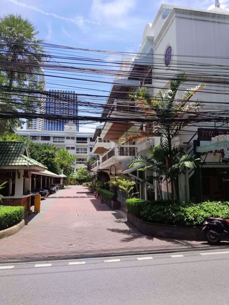0020965_w_piya-place_600.jpeg