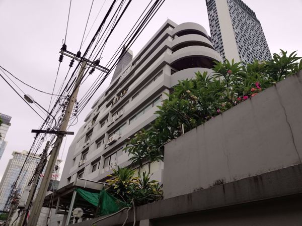 0021910_w_ploenchit-terrace_600.jpeg