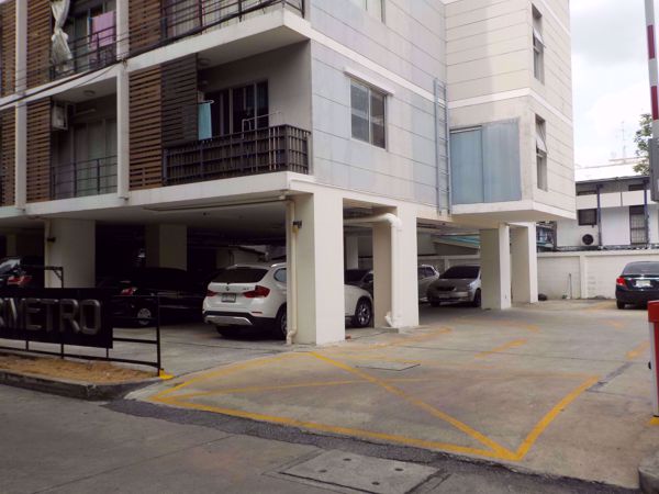 0029197_w_sirimetro-ratchada-vipawadee_600.jpeg