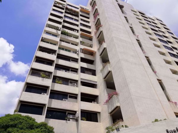 0030260_w_river-house-condominium_600.jpeg
