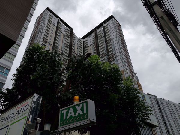 0078614_w_the-parkland-grand-taksin_600.jpeg