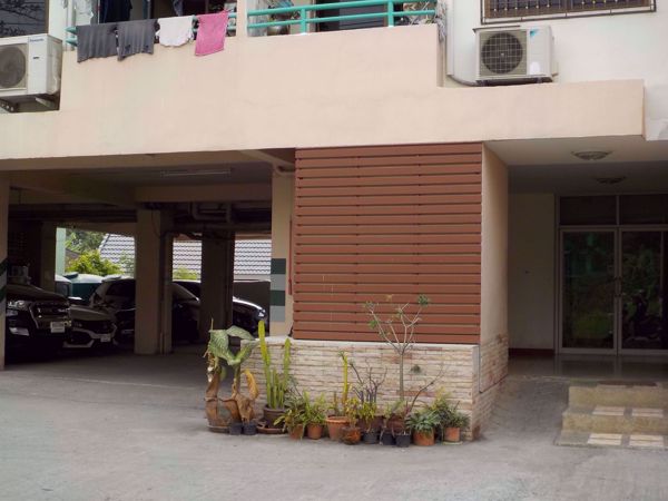 0080345_w_bangkapi-grand-condo_600.jpeg