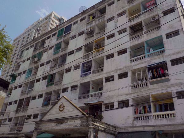 0083989_w_prom-condominium_600.jpeg